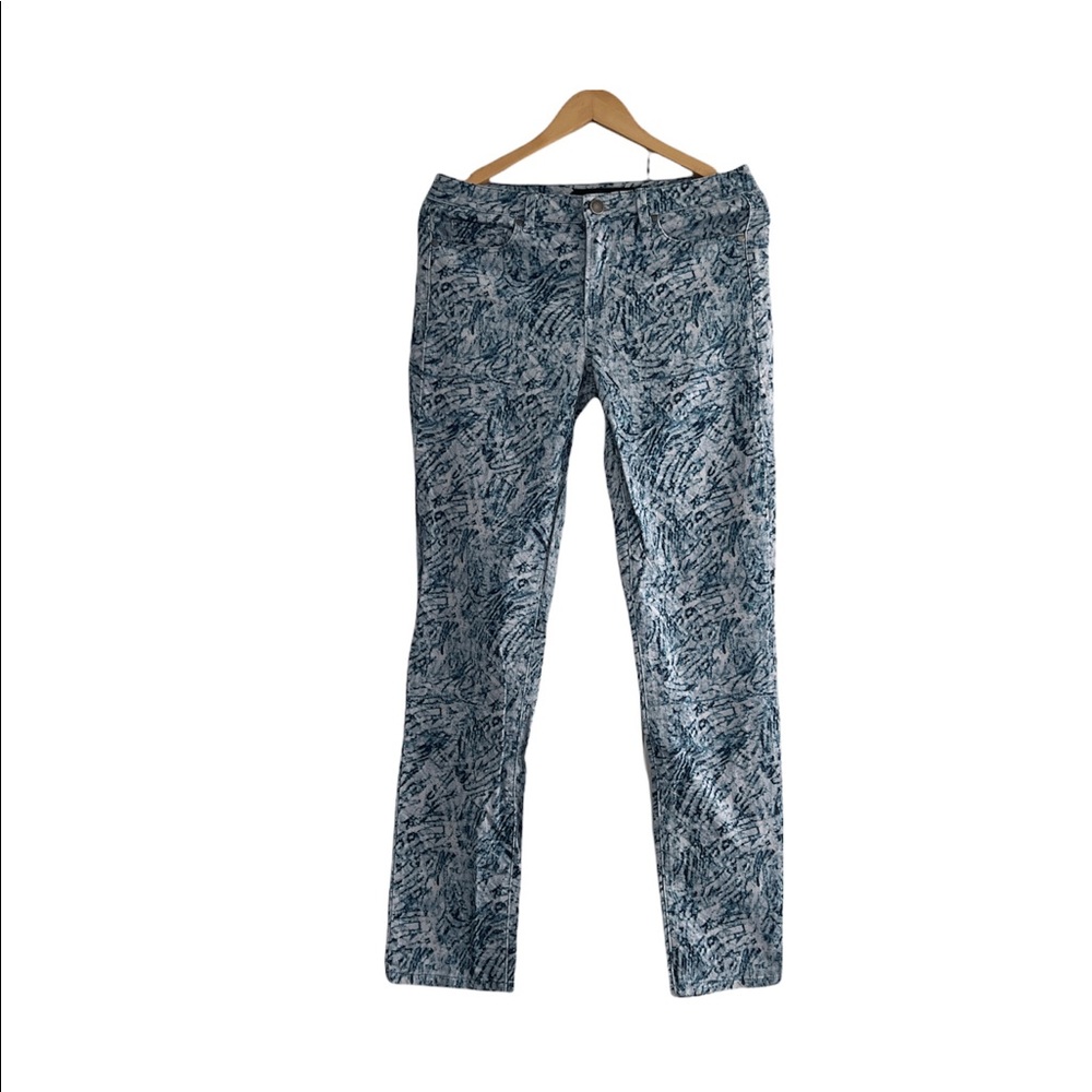 Like New Calvin Klein Jeans SZ 30/10 Ultimate Skinny Jeans Inseam 31